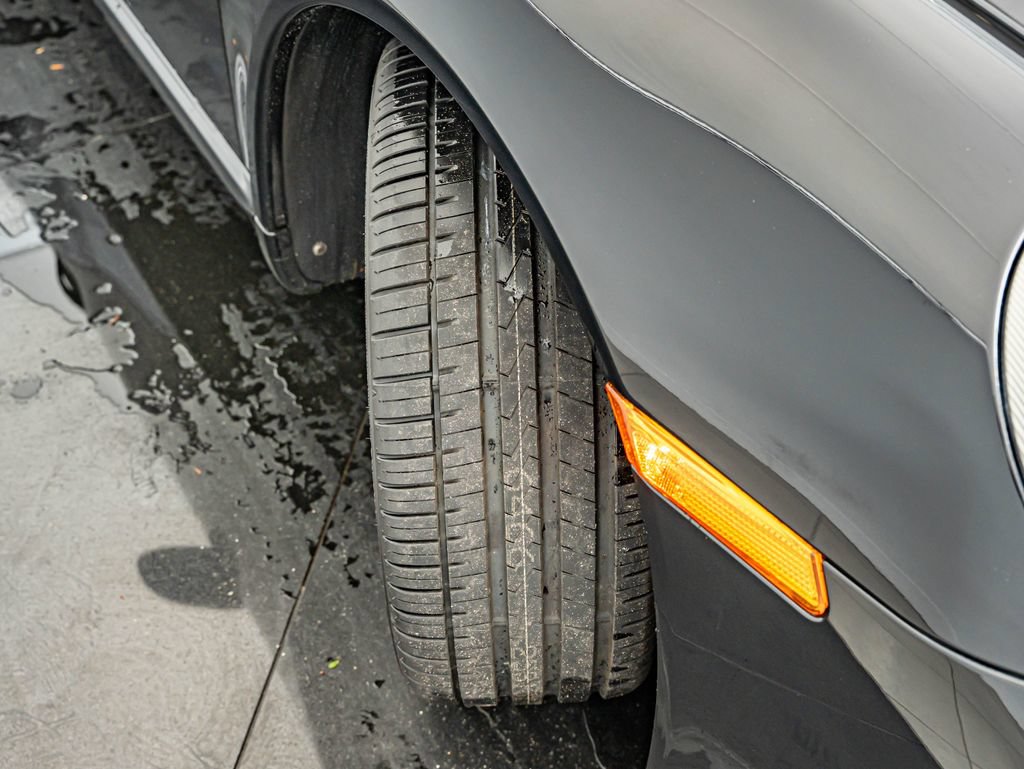 Used 2007 Porsche 911 Carrera RWD image 46