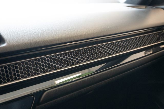 Certified 2025 Honda Civic Sport image 27