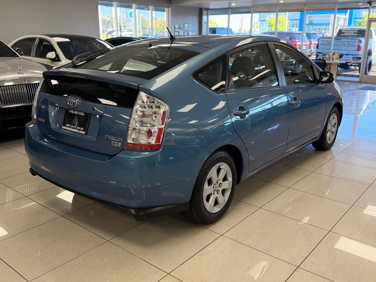 Used 2007 Toyota Prius FWD image 2