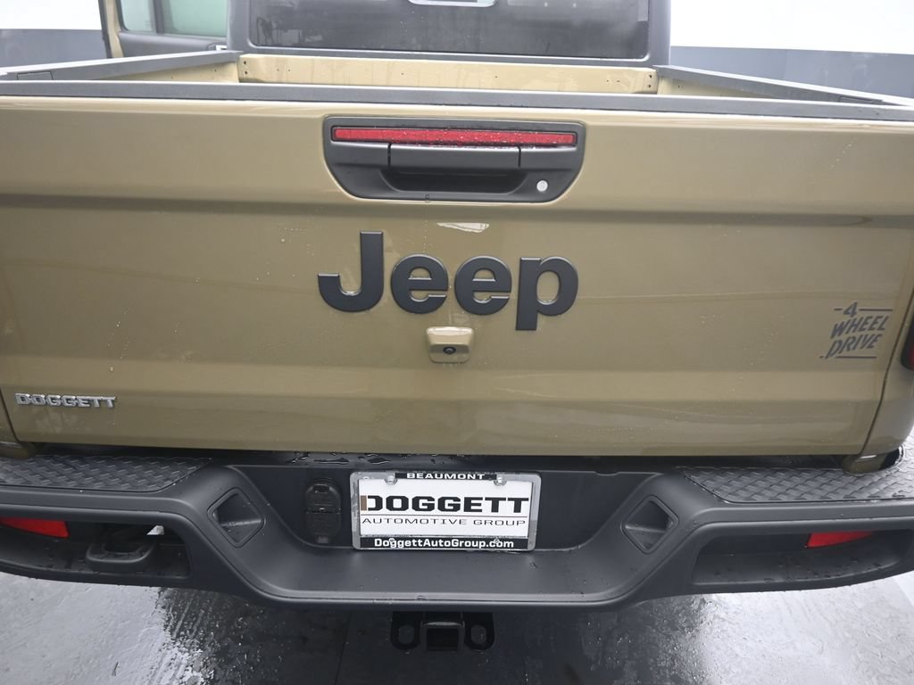 New 2026 Jeep Gladiator Sport AWD/4WD image 12