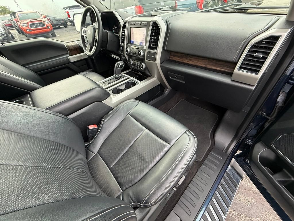 Used 2020 Ford F150 Lariat w/ Equipment Group 502A Luxury AWD/4WD image 25
