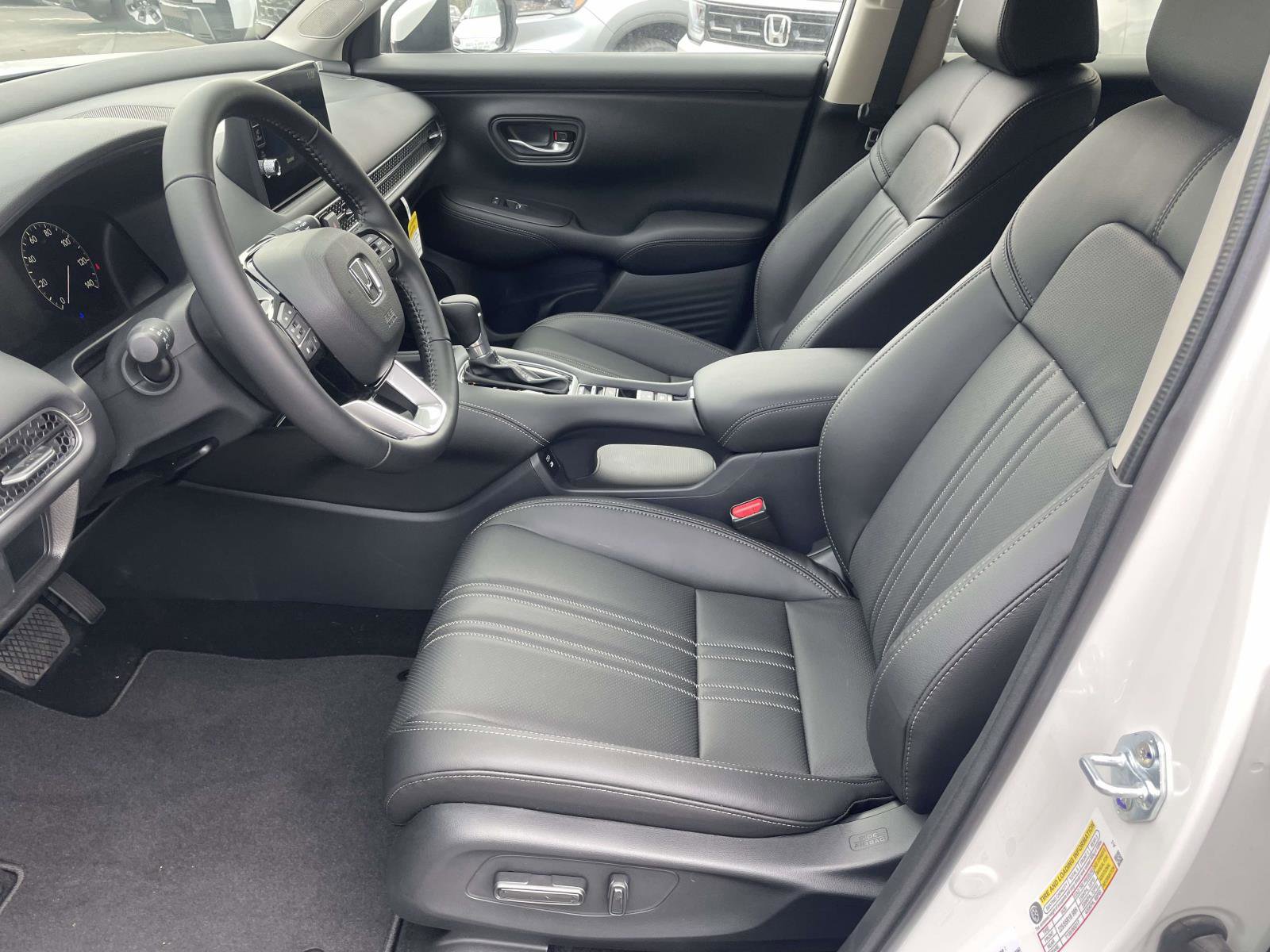 New 2026 Honda HR-V EX-L image 7