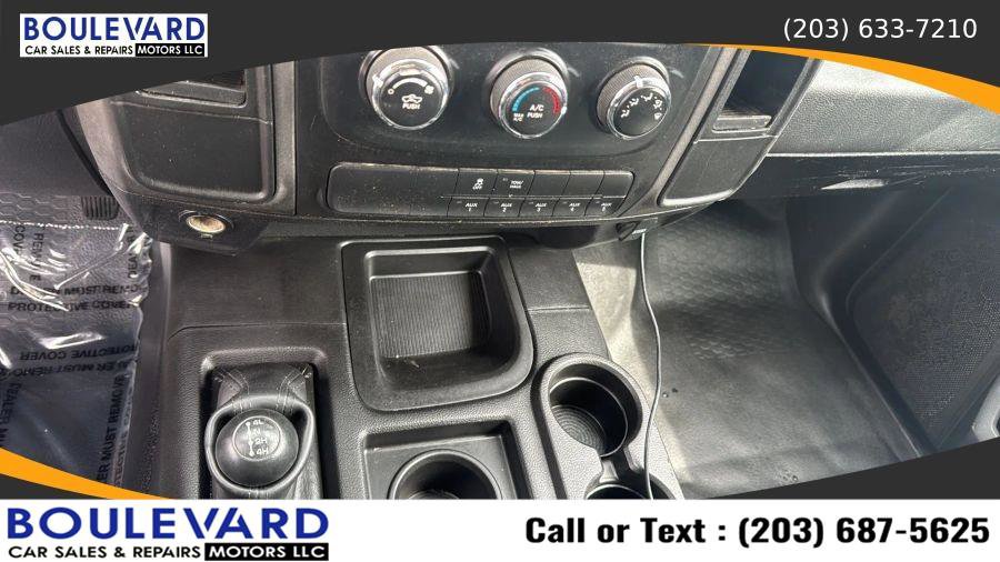 Used 2018 RAM 5500 Tradesman w/ Payload Upgrade Package AWD/4WD image 15
