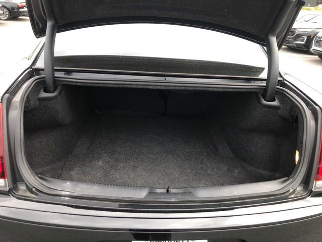Used 2021 Chrysler 300 Touring w/ Sport Appearance Package RWD image 22