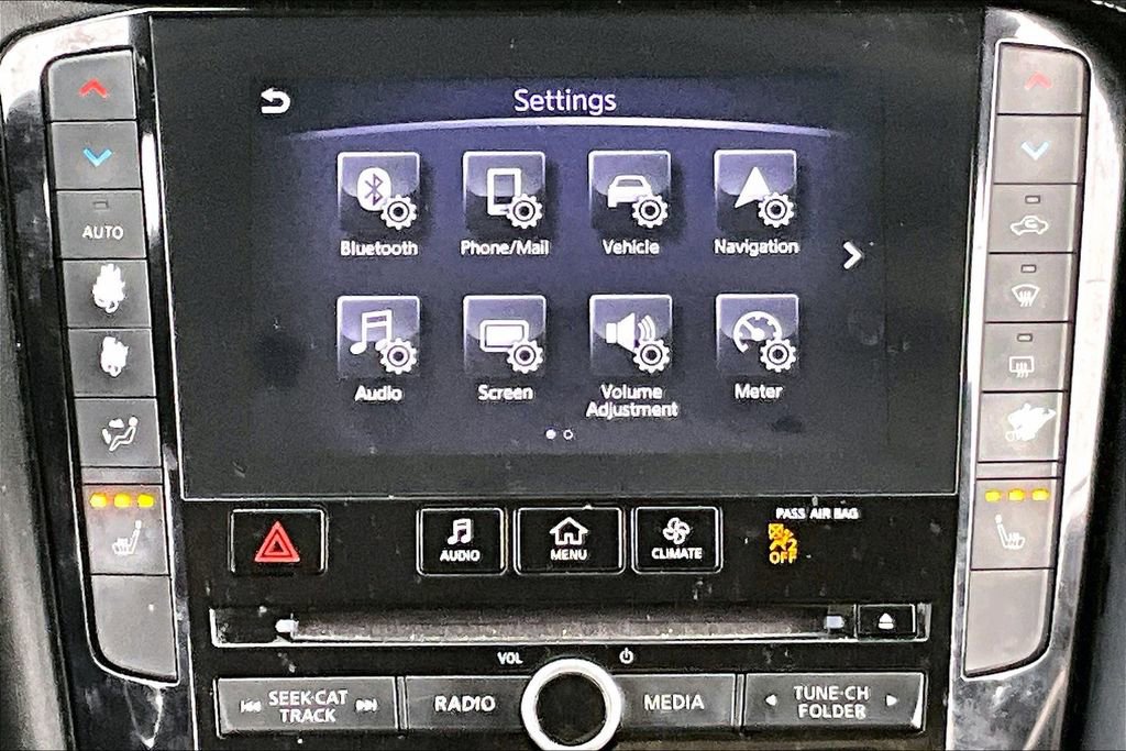 Used 2019 INFINITI QX50 Essential w/ Premium Heat Package image 20