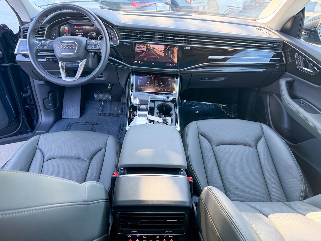 Used 2025 Audi Q8 Premium Plus w/ Premium Plus Package image 30