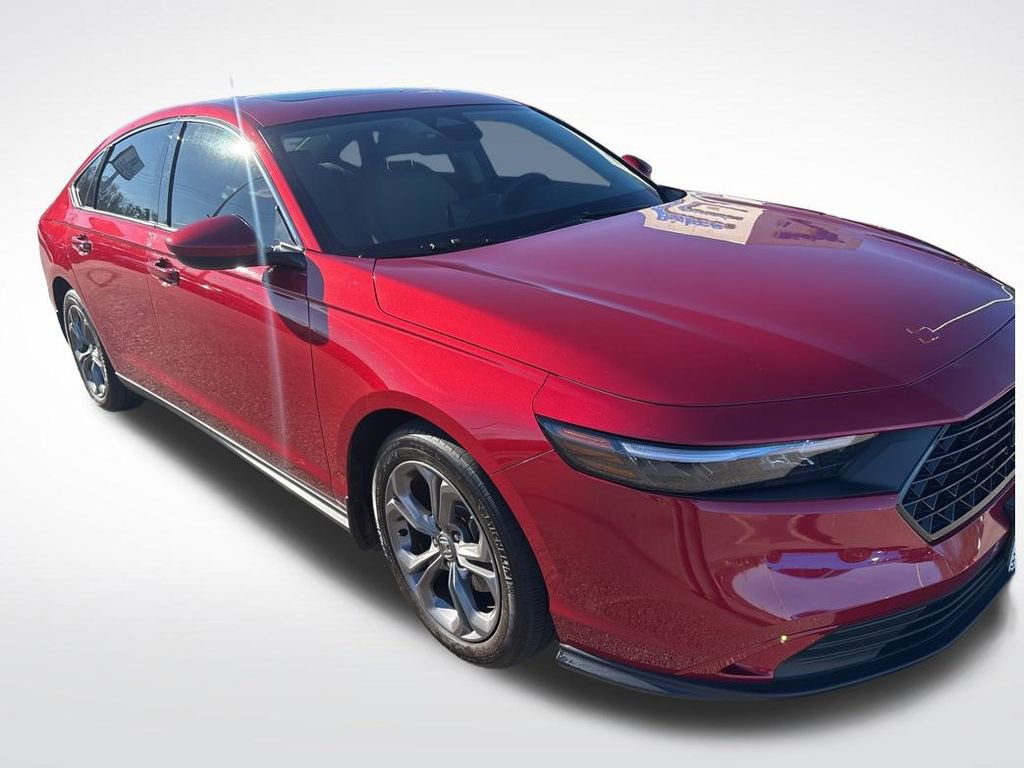 Used 2024 Honda Accord EX image 10