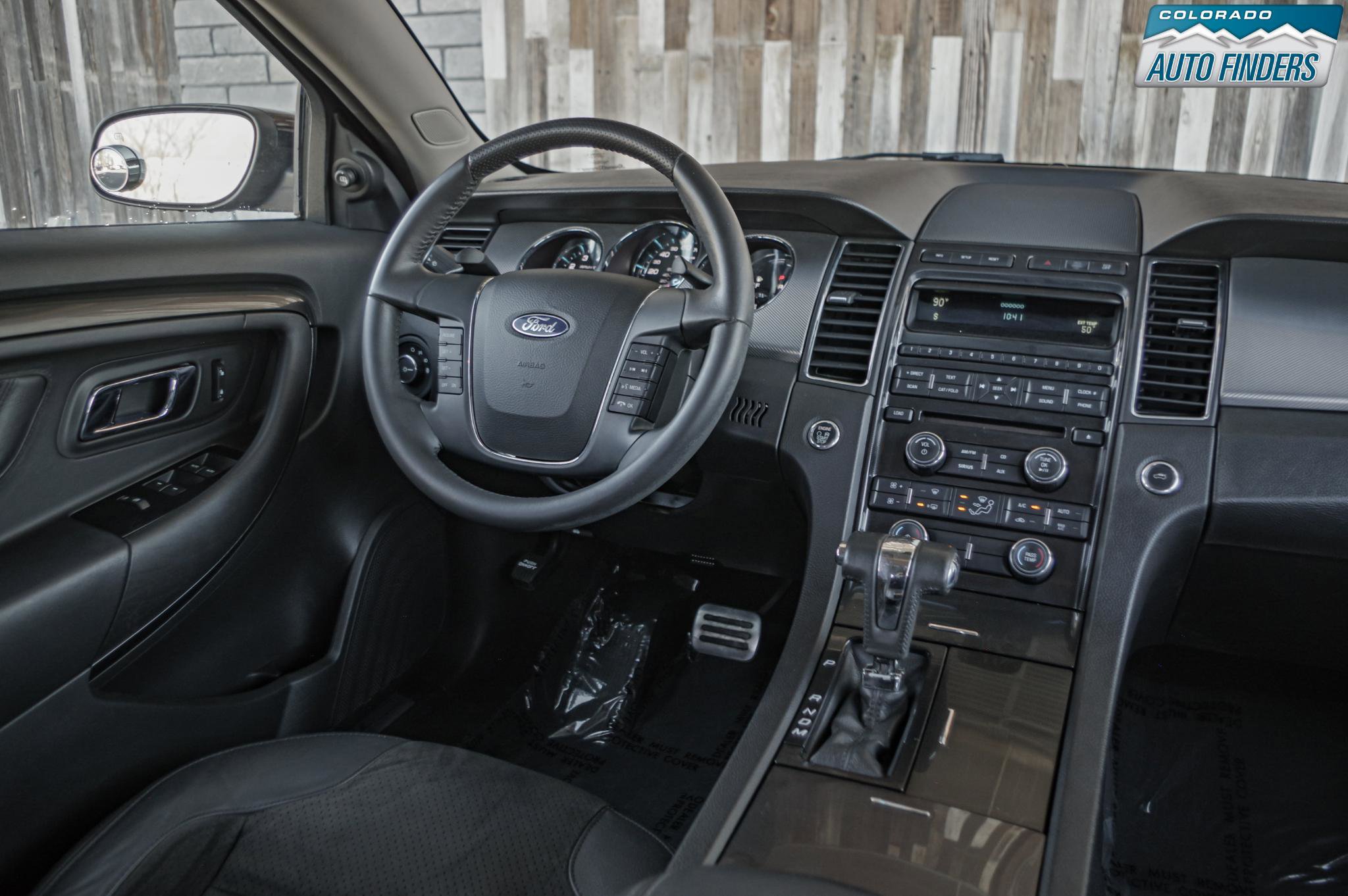 Used 2011 Ford Taurus SHO image 16