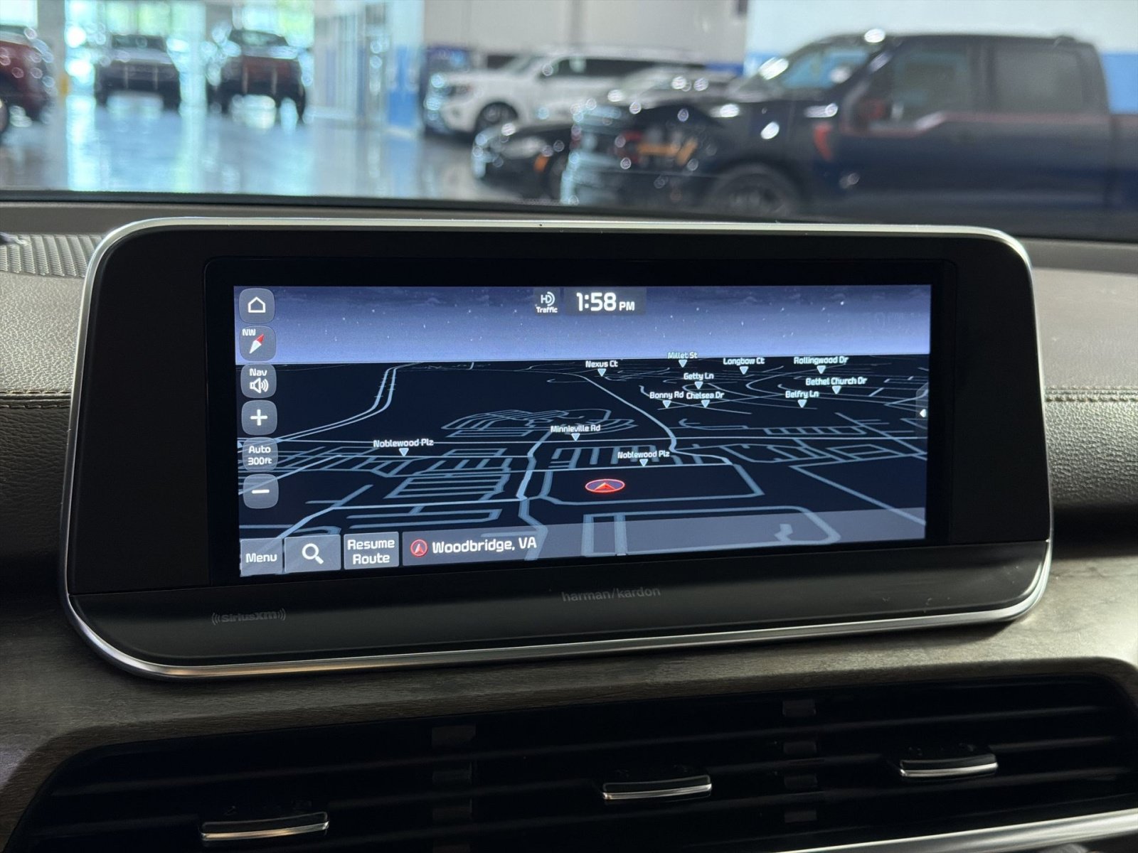 Used 2022 Kia Telluride SX w/ Towing Package FWD image 23