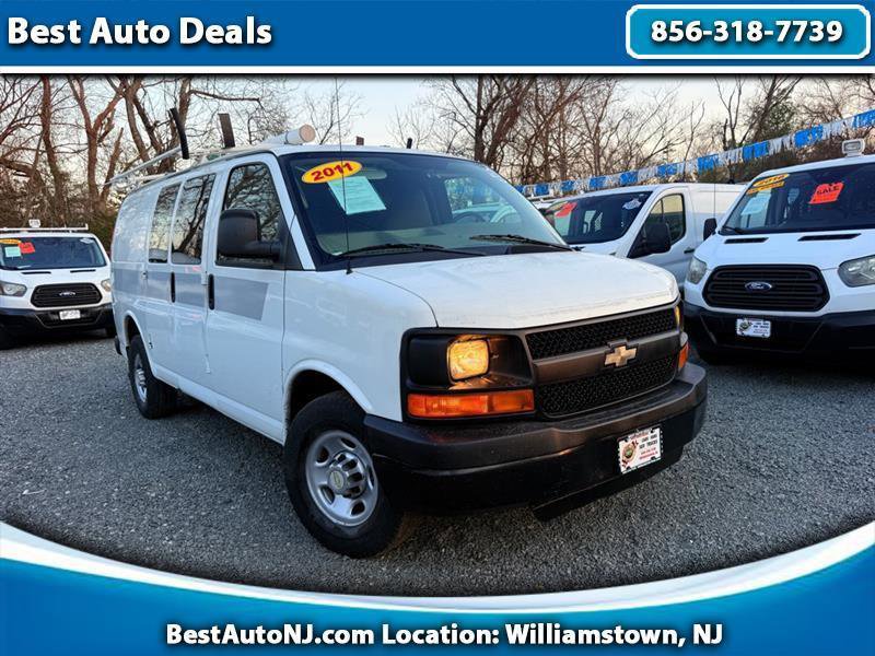 Used 2011 Chevrolet Express 2500 RWD image 1