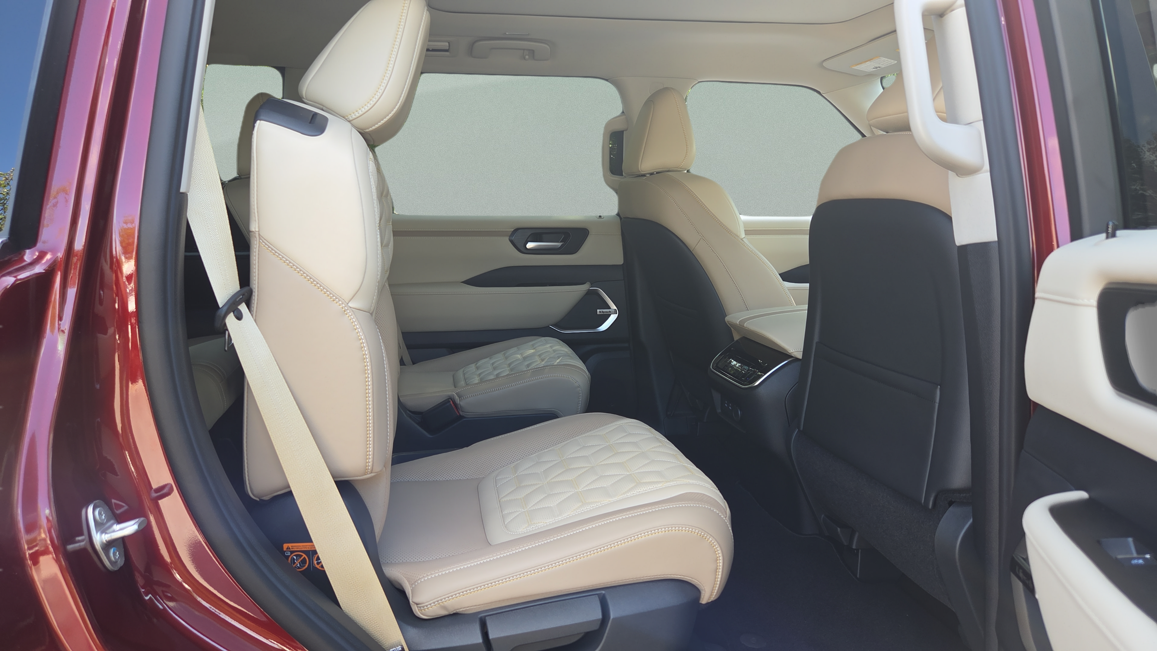 New 2026 Nissan Armada Platinum RWD image 18