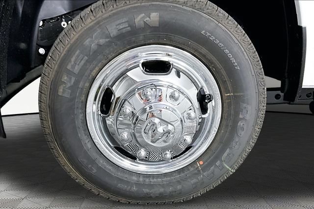 New 2026 RAM 3500 Tradesman AWD/4WD image 12