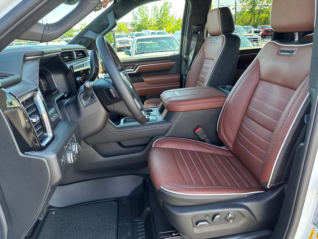 New 2026 GMC Sierra 2500 Denali Ultimate AWD/4WD image 9