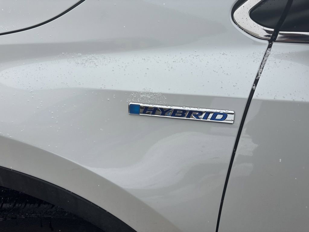 Used 2021 Honda CR-V Touring image 3