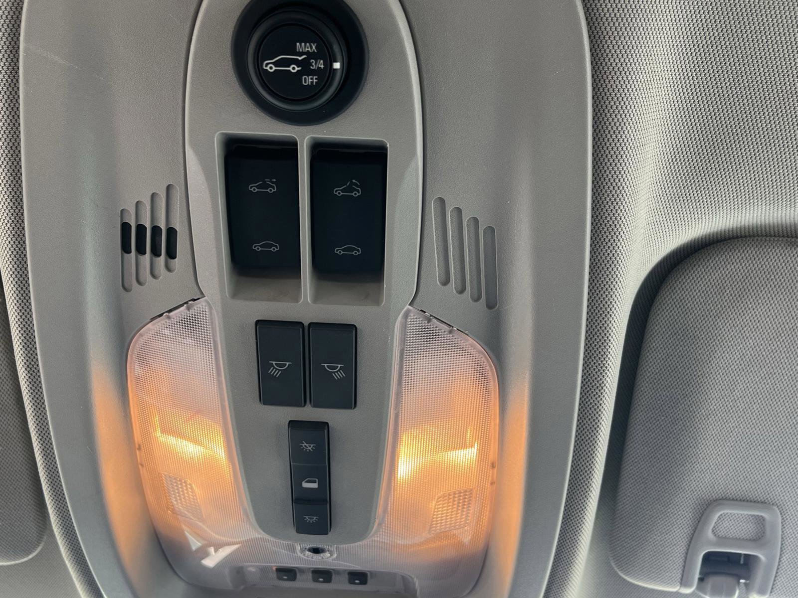 Used 2015 GMC Terrain SLT image 32