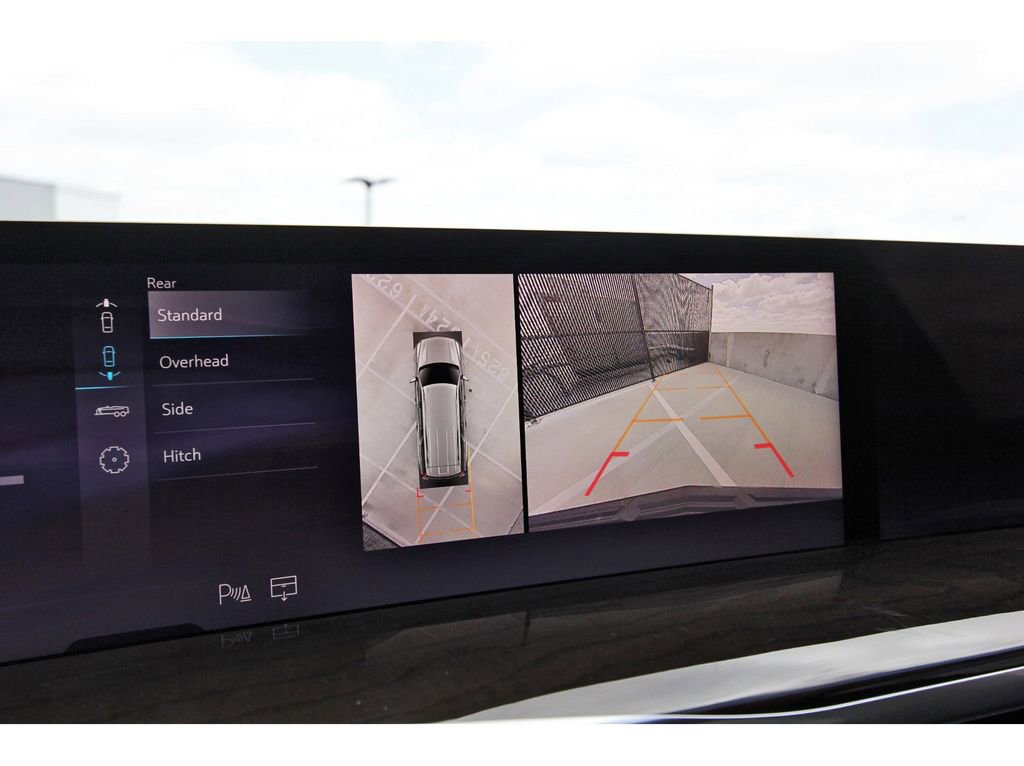 Certified 2025 Cadillac Escalade ESV Sport Platinum image 21