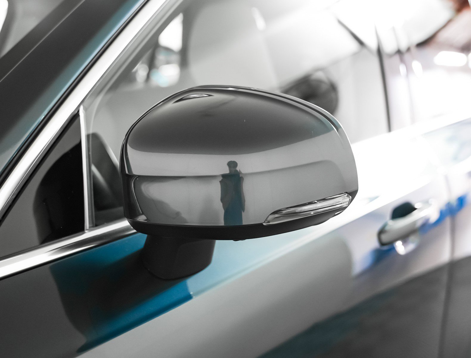 Used 2023 Volvo XC90 T8 Plus image 27