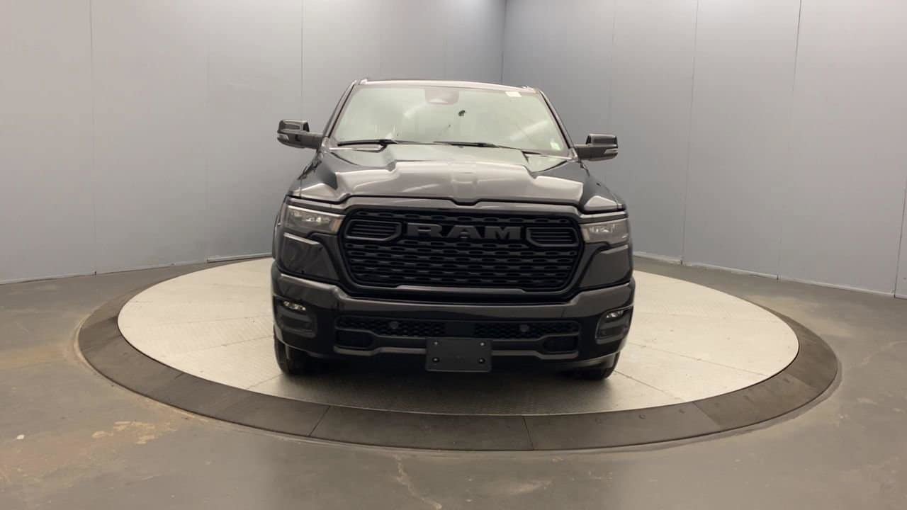 Used 2025 RAM 1500 Big Horn AWD/4WD image 8