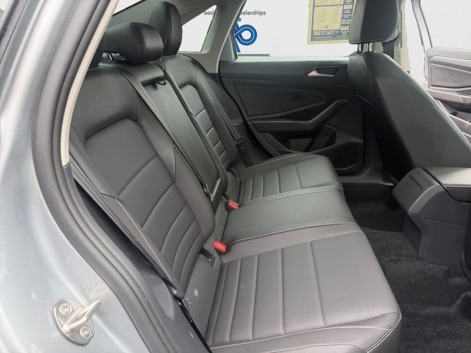 Used 2024 Volkswagen Jetta SE w/ Panoramic Sunroof Package FWD image 20