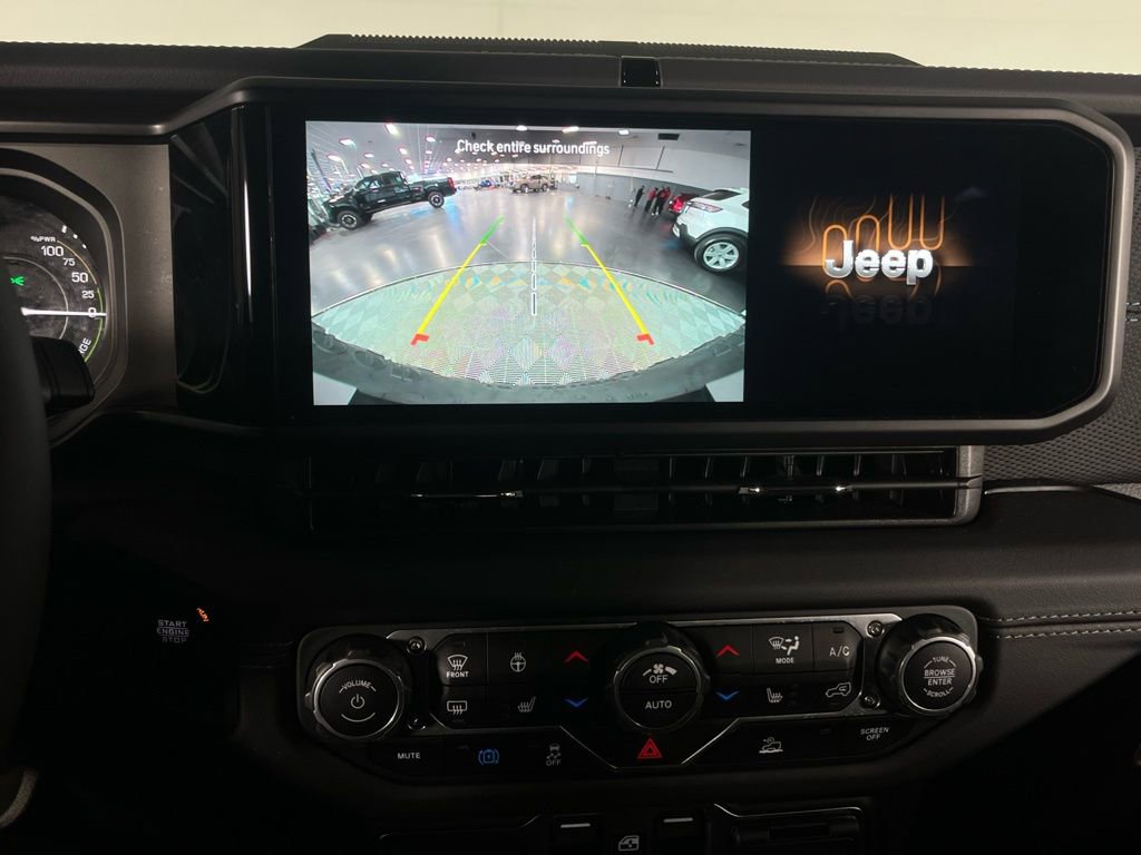 Used 2025 Jeep Wrangler Unlimited Rubicon 4xe w/ Convenience Group image 18