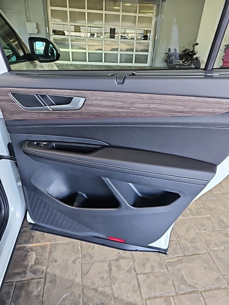 New 2026 Volkswagen Atlas SEL AWD/4WD image 15