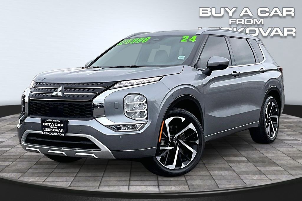Used 2024 Mitsubishi Outlander SEL image 12