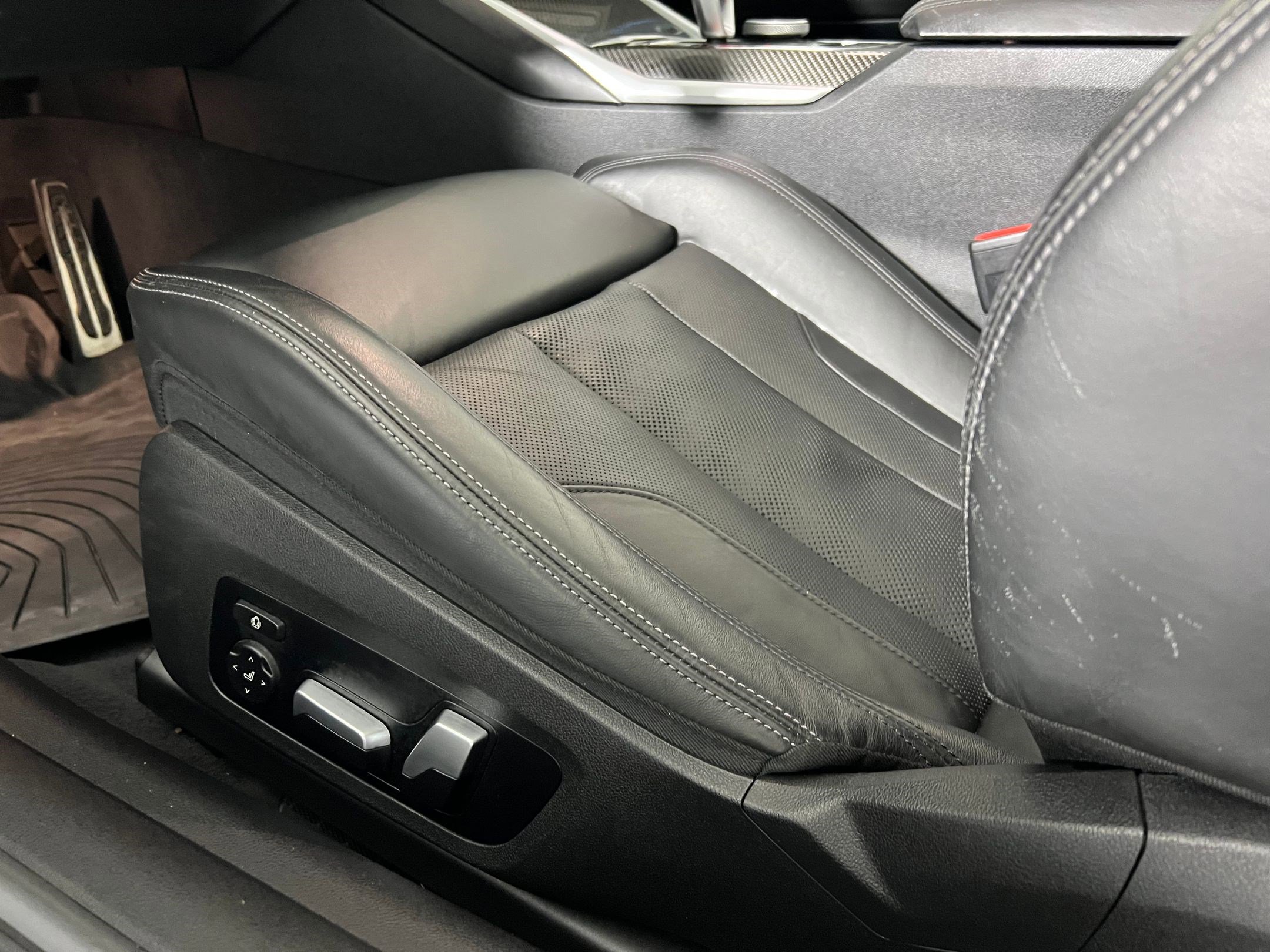 Used 2024 BMW M4 xDrive Competition image 13