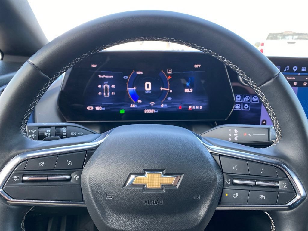 Used 2024 Chevrolet Equinox EV LT AWD/4WD image 30
