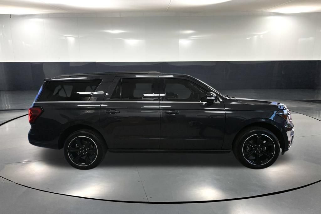 Used 2022 Ford Expedition Max Limited w/ Equipment Group 303A AWD/4WD image 3