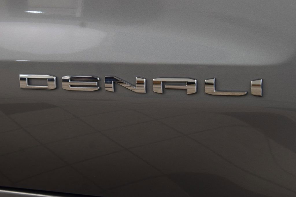 Used 2023 GMC Sierra 1500 Denali Ultimate image 17