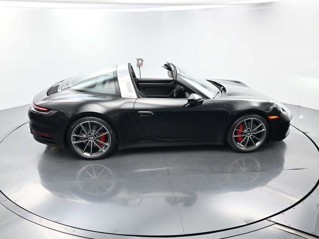 Certified 2021 Porsche 911 Targa 4S image 35