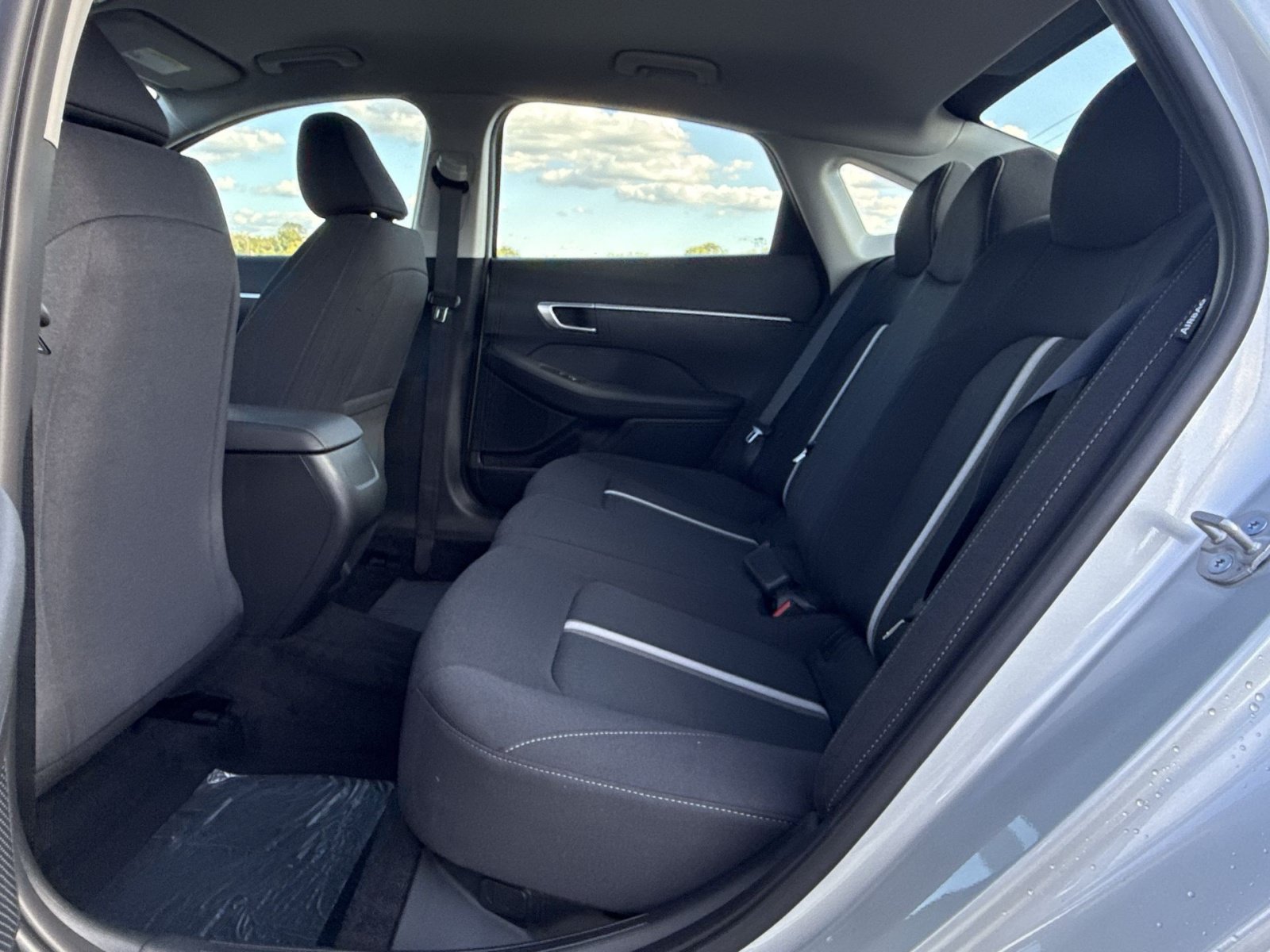 New 2026 Hyundai Sonata SE FWD image 22
