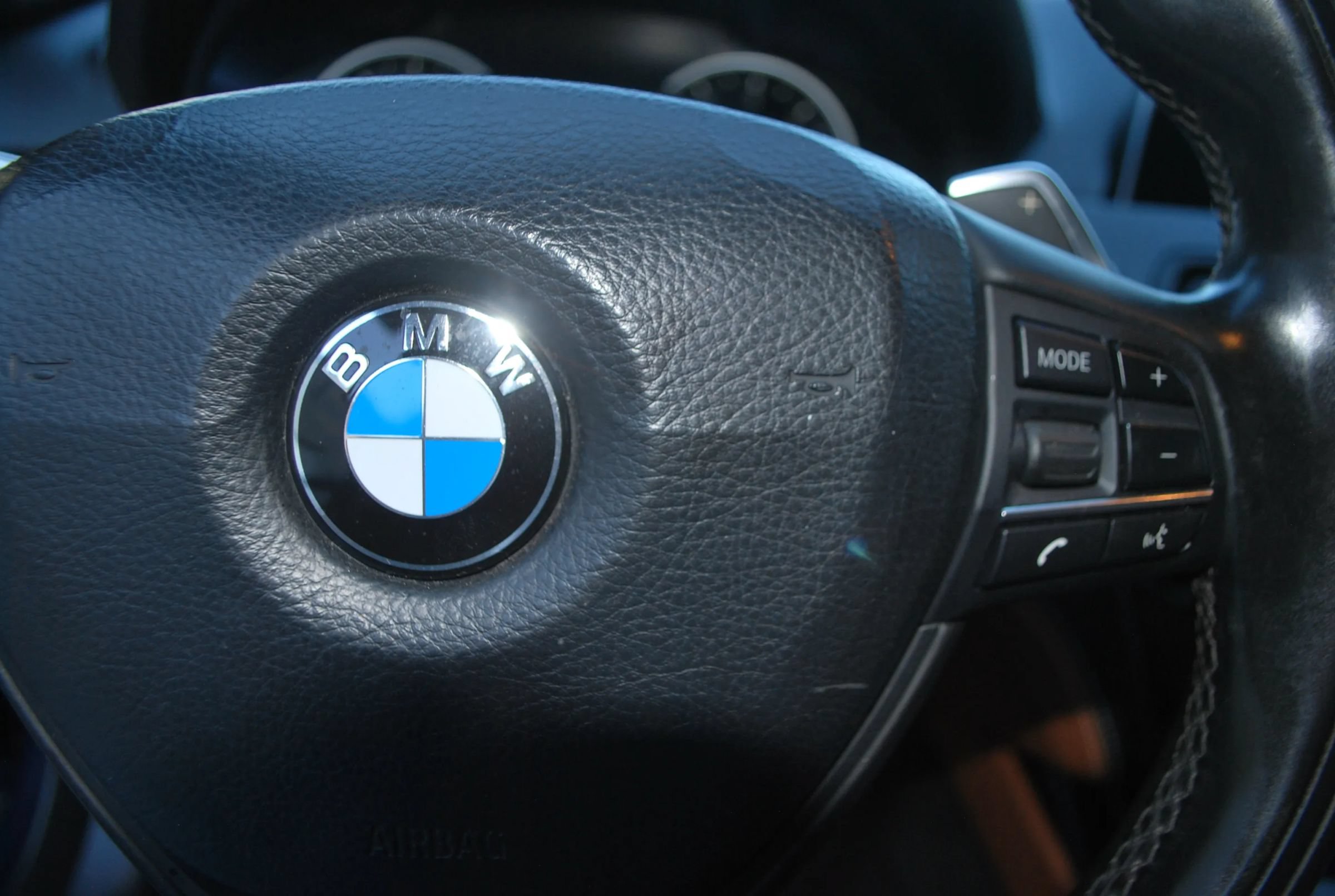 Used 2017 BMW 640i Convertible RWD image 12