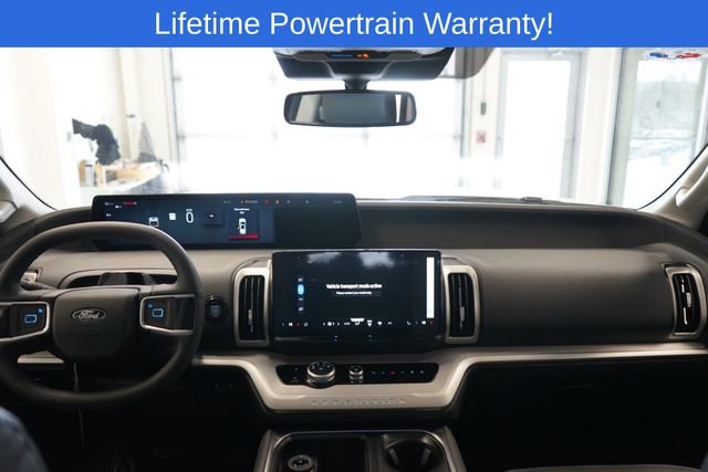 New 2026 Ford Expedition Active image 30