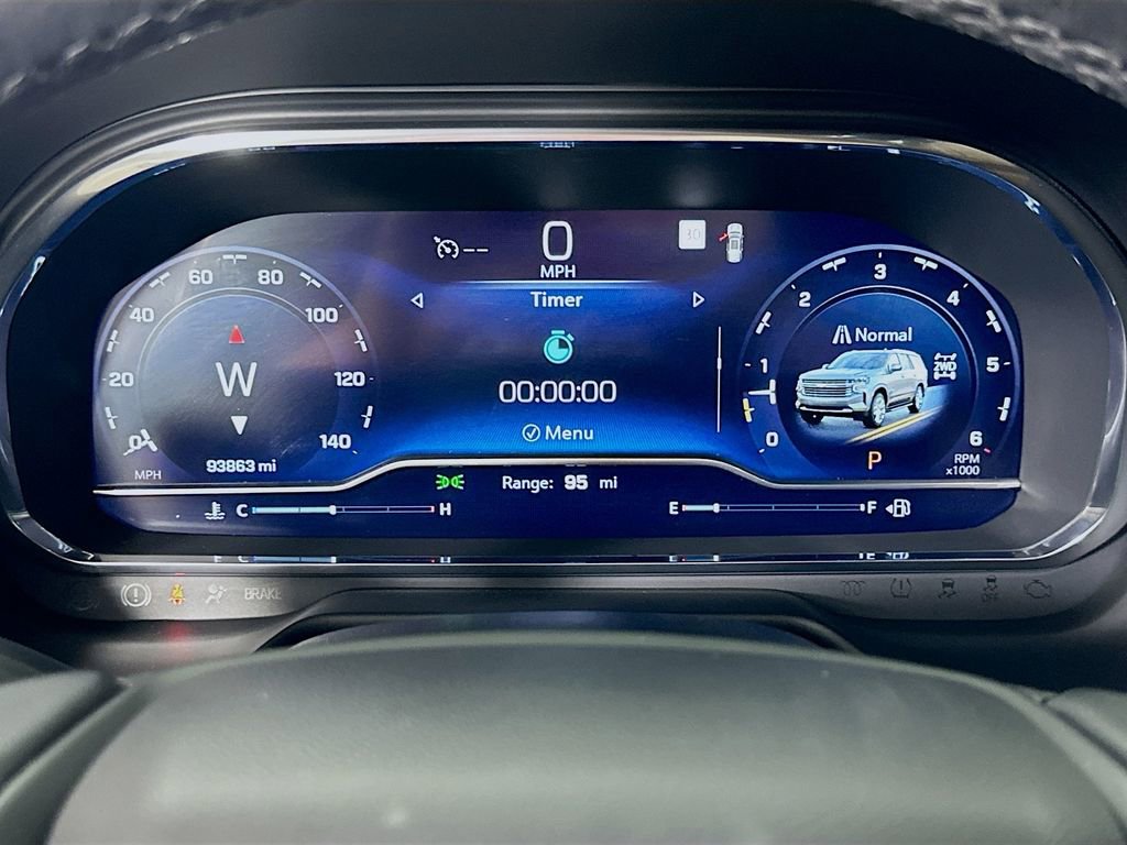 Used 2022 Chevrolet Suburban High Country image 26