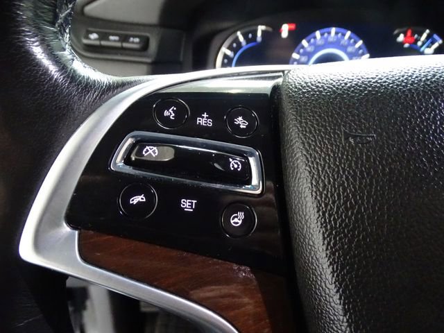 Used 2018 Cadillac Escalade Luxury AWD/4WD image 7