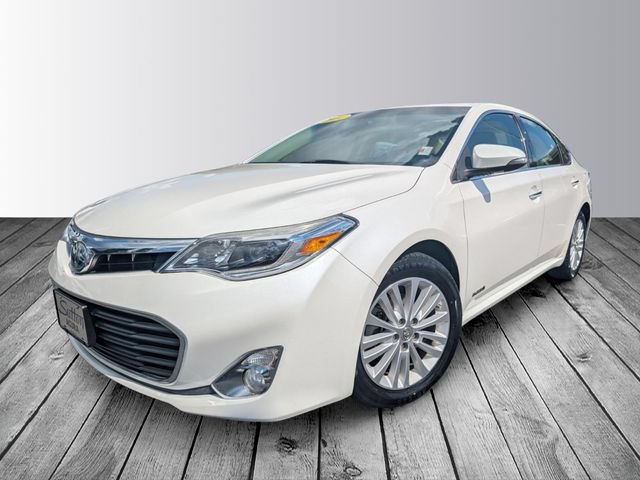 Used 2014 Toyota Avalon Limited w/ Technology Package FWD image 24