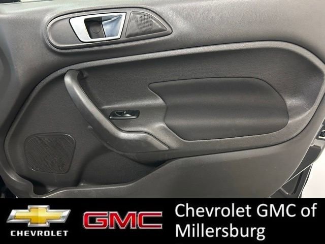 Used 2014 Ford Fiesta SE w/ Comfort Package FWD image 23