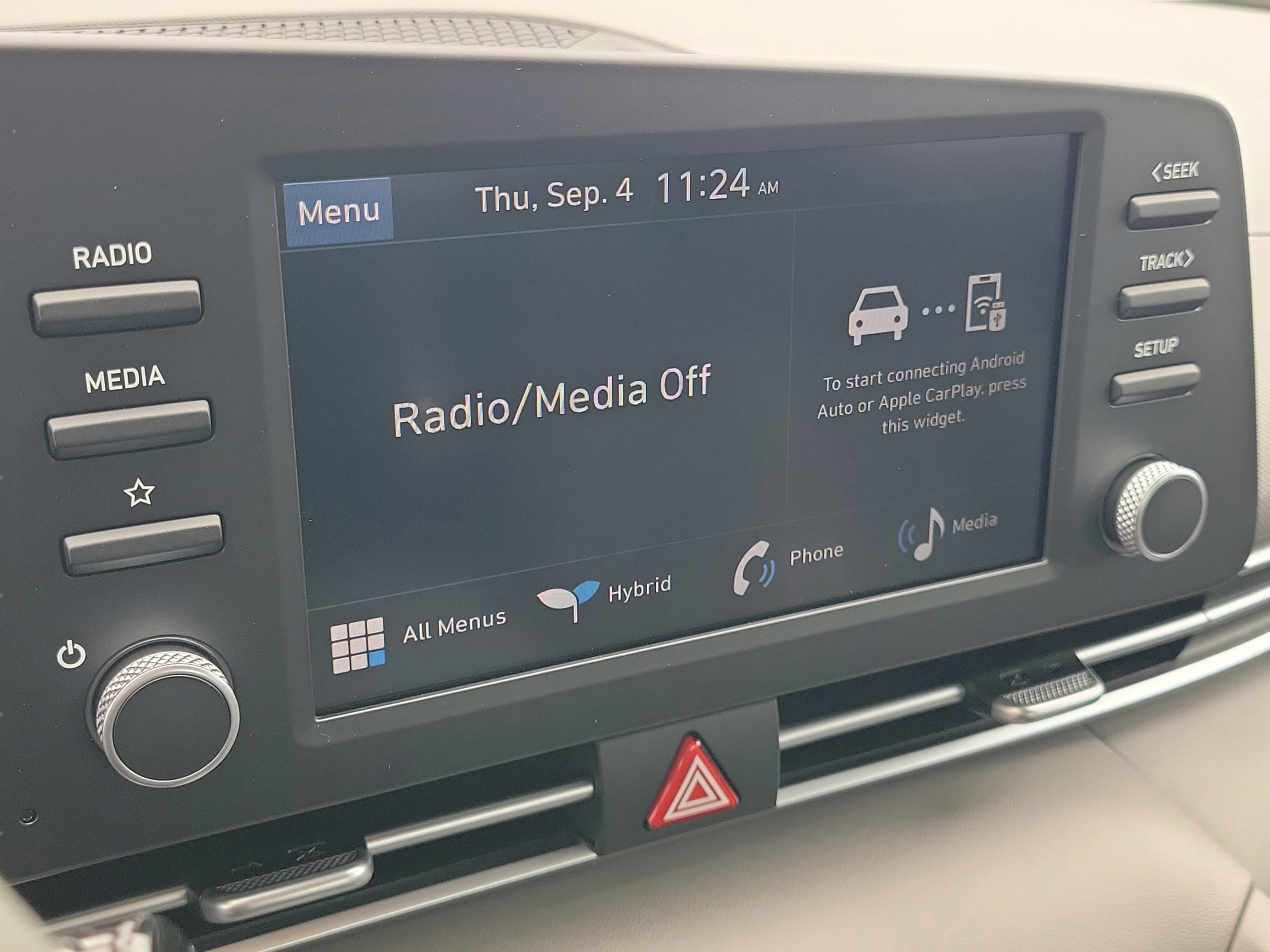 New 2025 Hyundai Elantra Hybrid FWD image 21