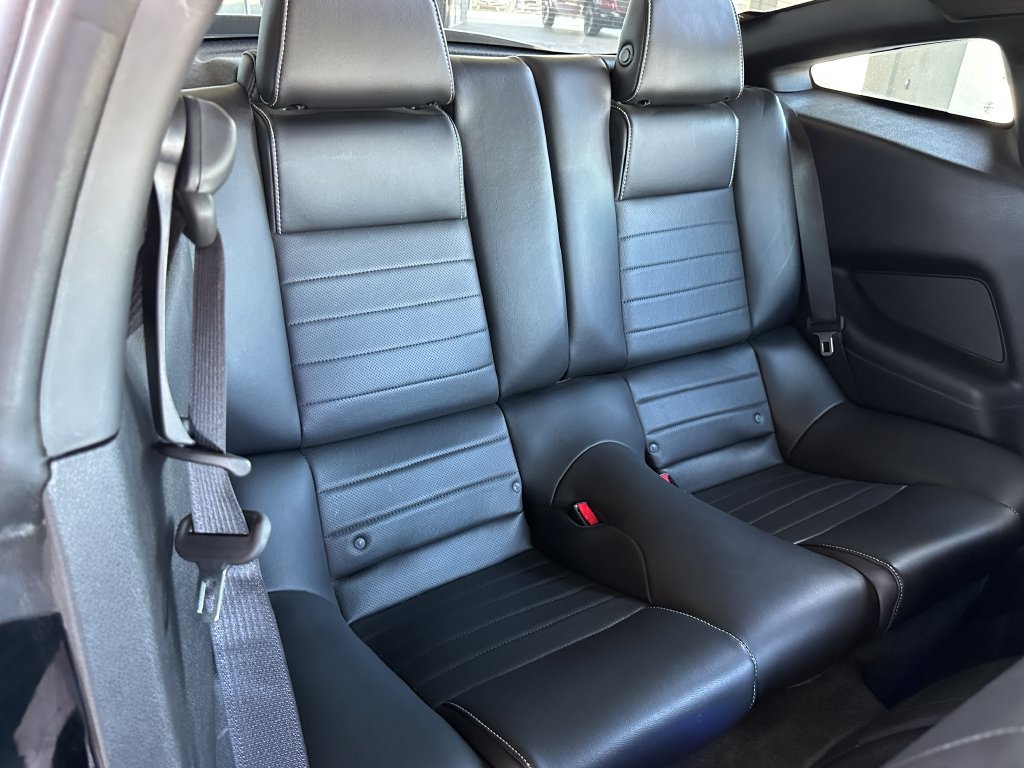 Used 2014 Ford Mustang GT Premium w/ Comfort Package RWD image 17