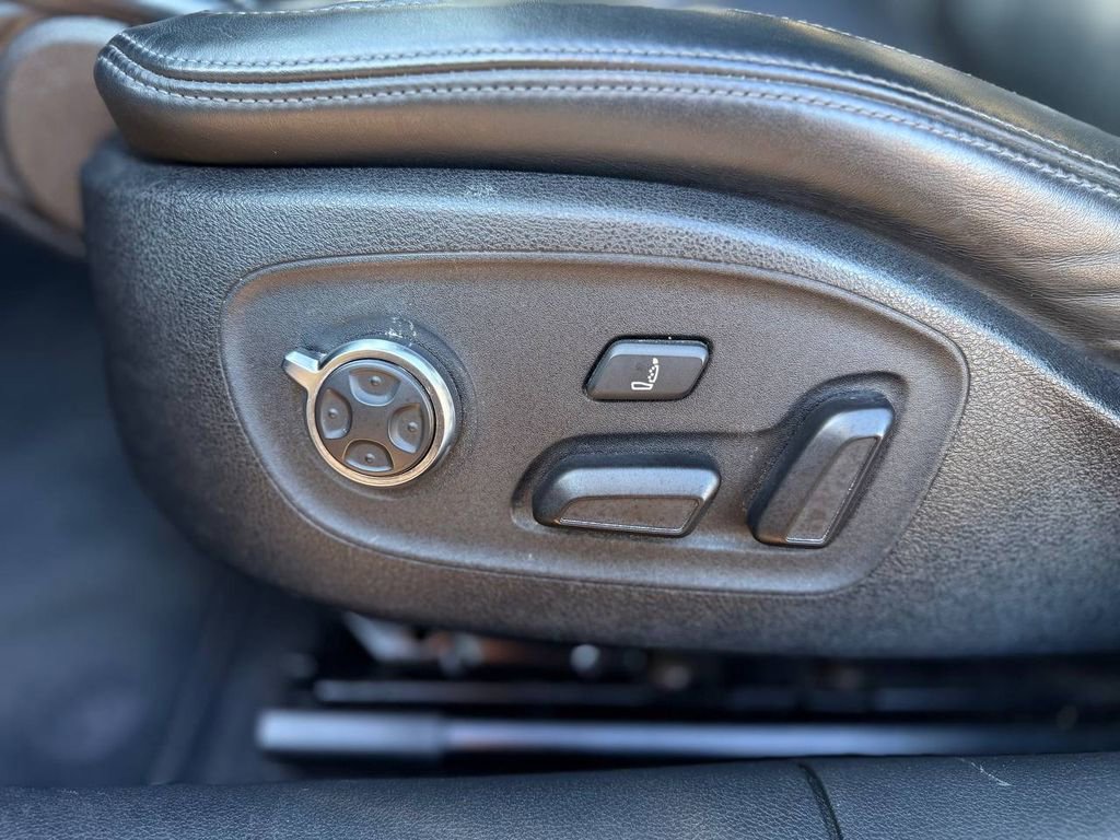 Used 2017 Audi RS 7 Performance w/ Driver Assistance Package image 24