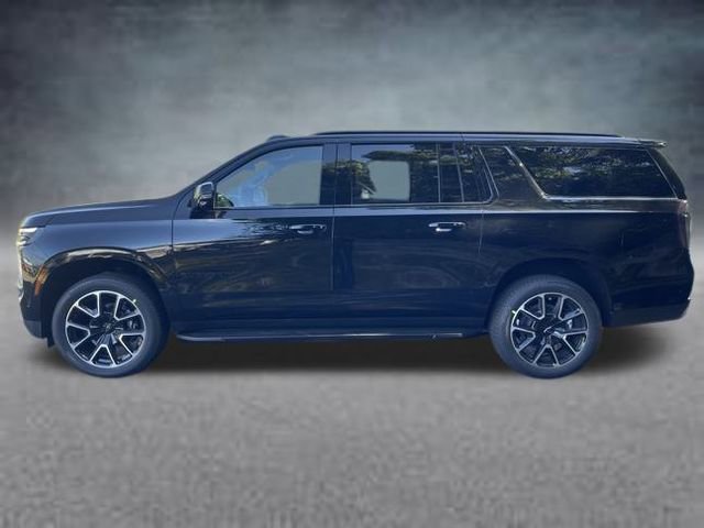 New 2026 Chevrolet Suburban RST video 2