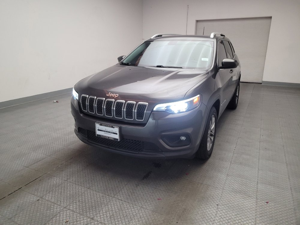 Used 2019 Jeep Cherokee Latitude Plus w/ Comfort/Convenience Group image 15