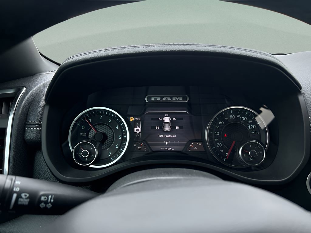 New 2025 RAM 1500 Laramie w/ Trailer Tow Group image 17