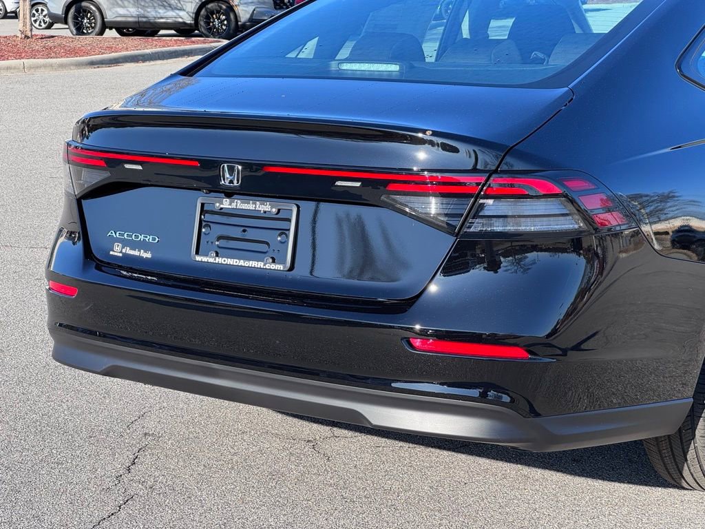New 2025 Honda Accord SE image 36