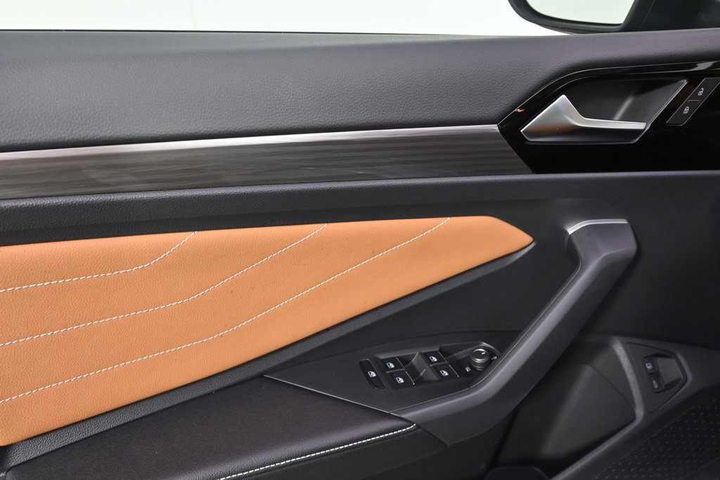 Used 2024 Volkswagen Jetta SEL image 22