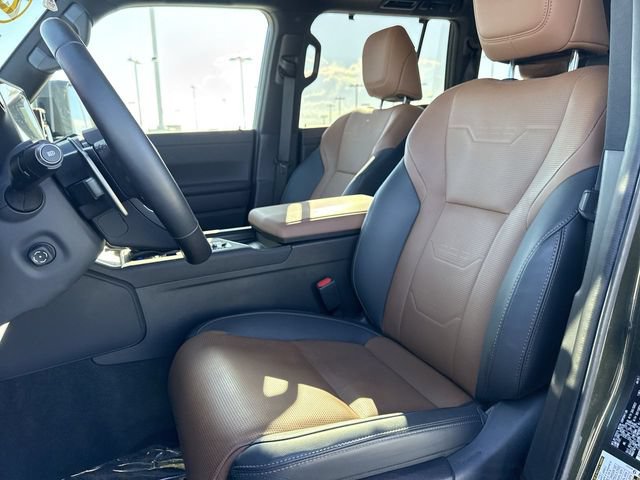 Certified 2025 Lexus GX 550 w/ Cold Area Package AWD/4WD image 11