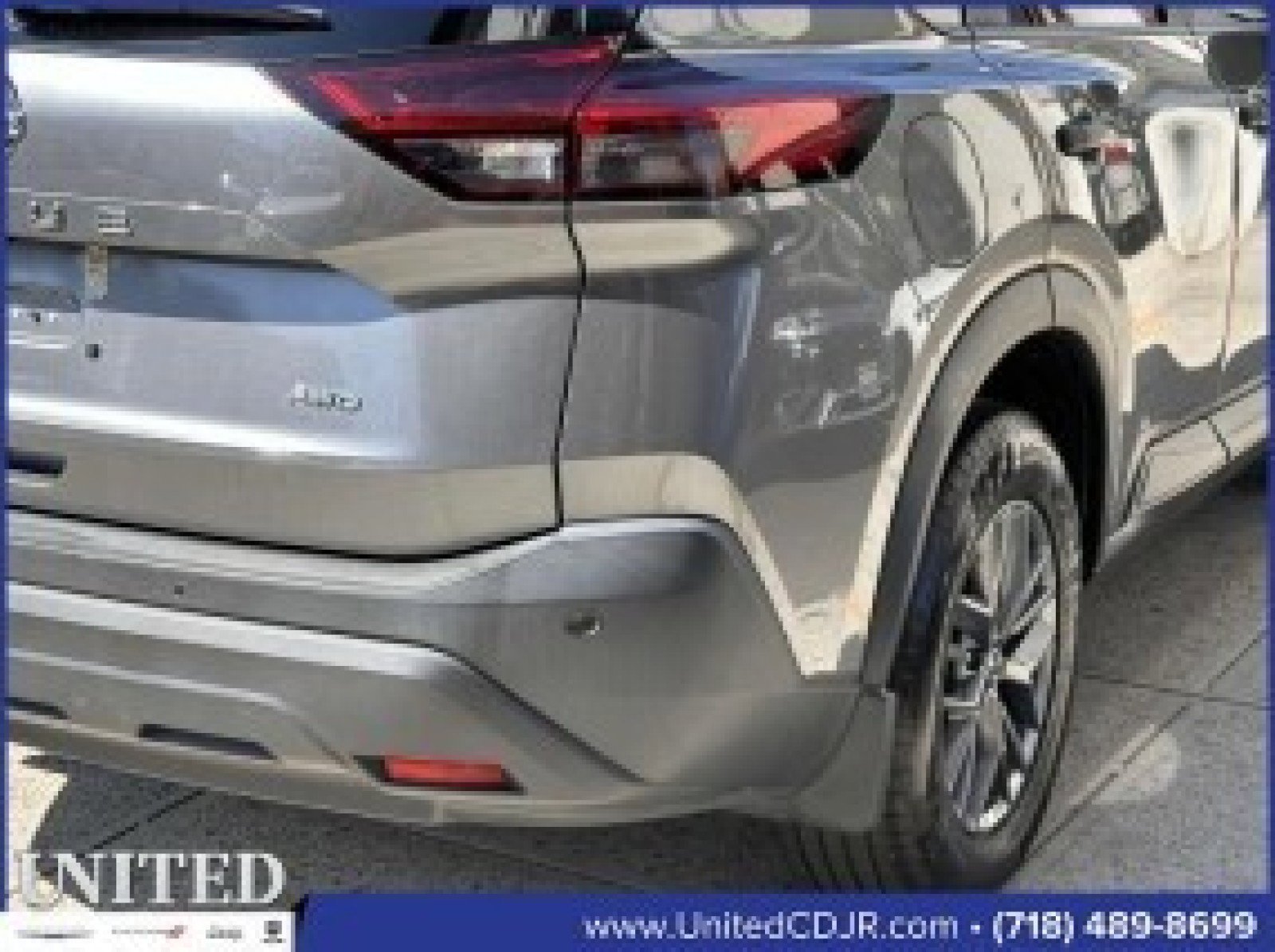Used 2021 Nissan Rogue S image 11