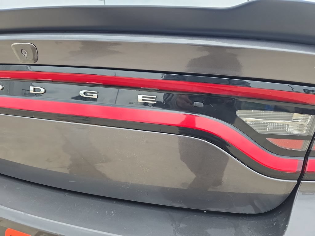 Used 2018 Dodge Charger SXT w/ Blacktop Package RWD image 13