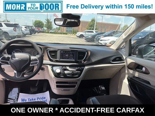 Used 2023 Chrysler Voyager LX FWD image 34